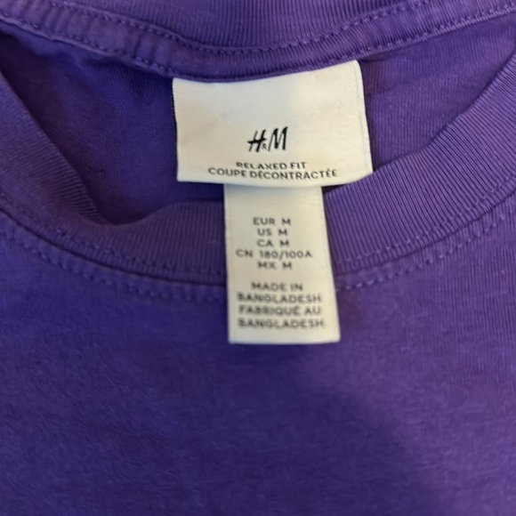 H&M Tee - Picture 4 of 7